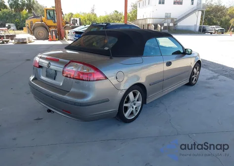 2004 Saab 9-3 Arc из США, поврежденный, VIN YS3FD79Y246016065